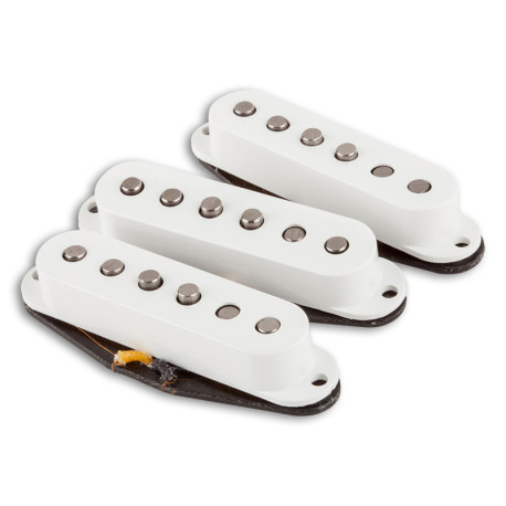 FENDER® CUSTOM SHOP CUSTOM '54 STCUSTOM SHOP FAT '50S STRATOCASTER® PICKUPS (3)